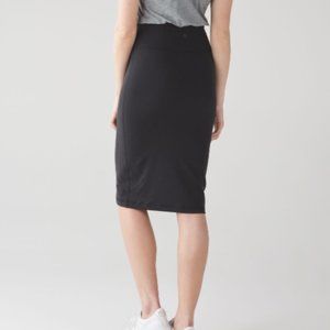 lululemon pencil skirt